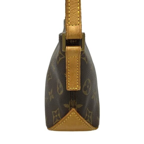 LOUIS VUITTON Trotteur Monogram Shoulder Bag Monogram Canvas 581-061625 - Picture 3 of 14